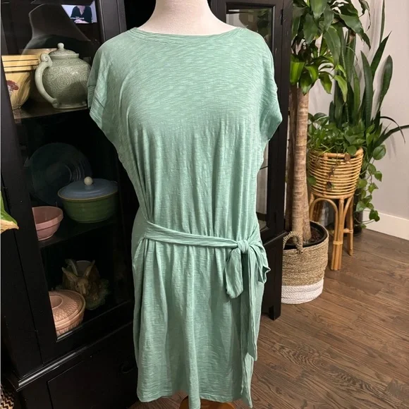 👗 J.Crew Factory Knit Tie-Waist Mini Dress – Size Large 🌿 - Picture 5 of 10